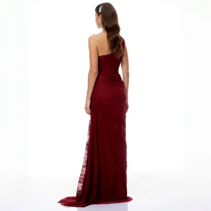 Robe de soirée sirène bordeaux asymétrique en dentelle