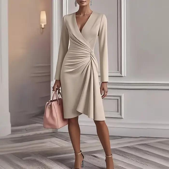 Robe mi-longue élégante à col en V pour femmes