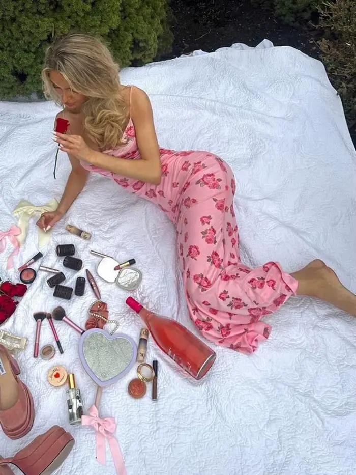 Robe spaghetti florale imprimée pour femmes
