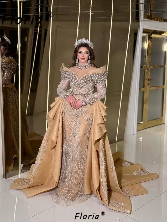 Robe de mariée sirène personnalisée en or de Dubaï avec traîne détachable et perles de cristal
