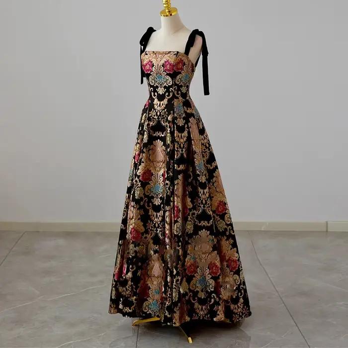 Robe de soirée en tissu Jacquard