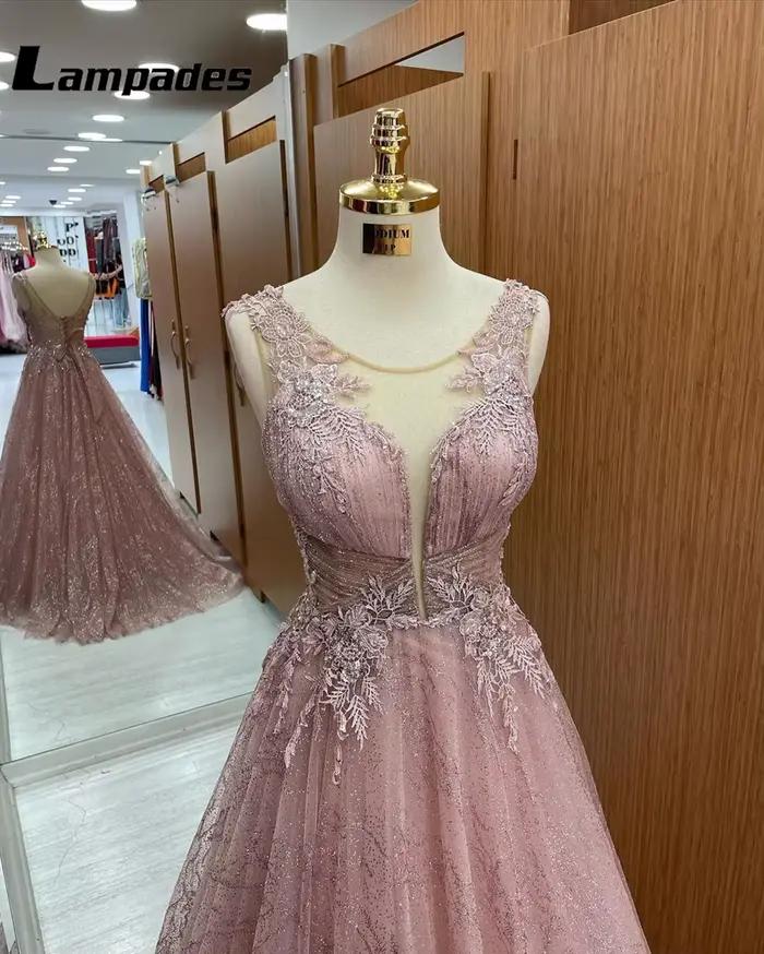 Robe de bal personnalisée en dentelle corail