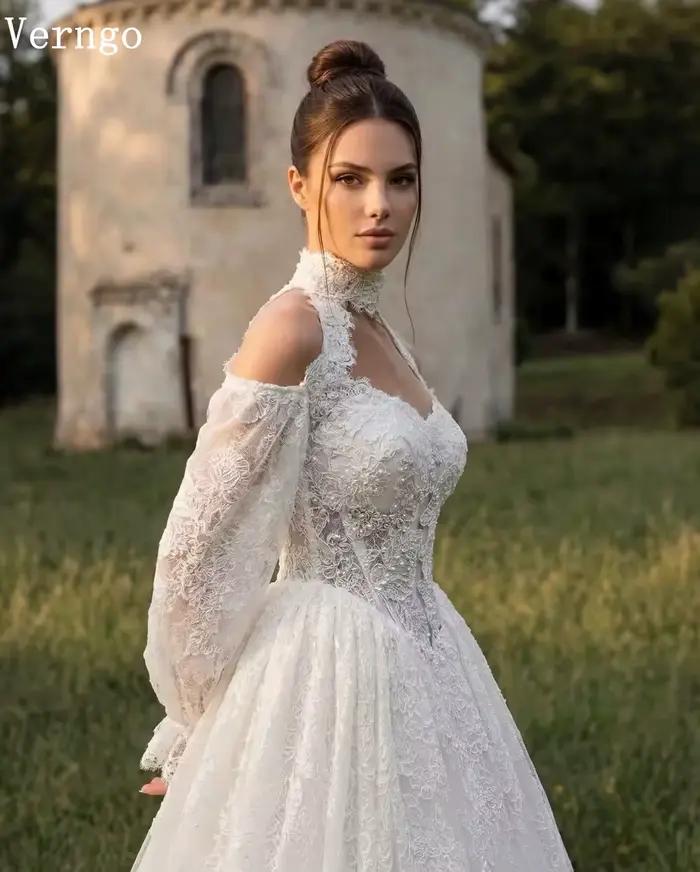 Robe de mariée de luxe Verngo en dentelle