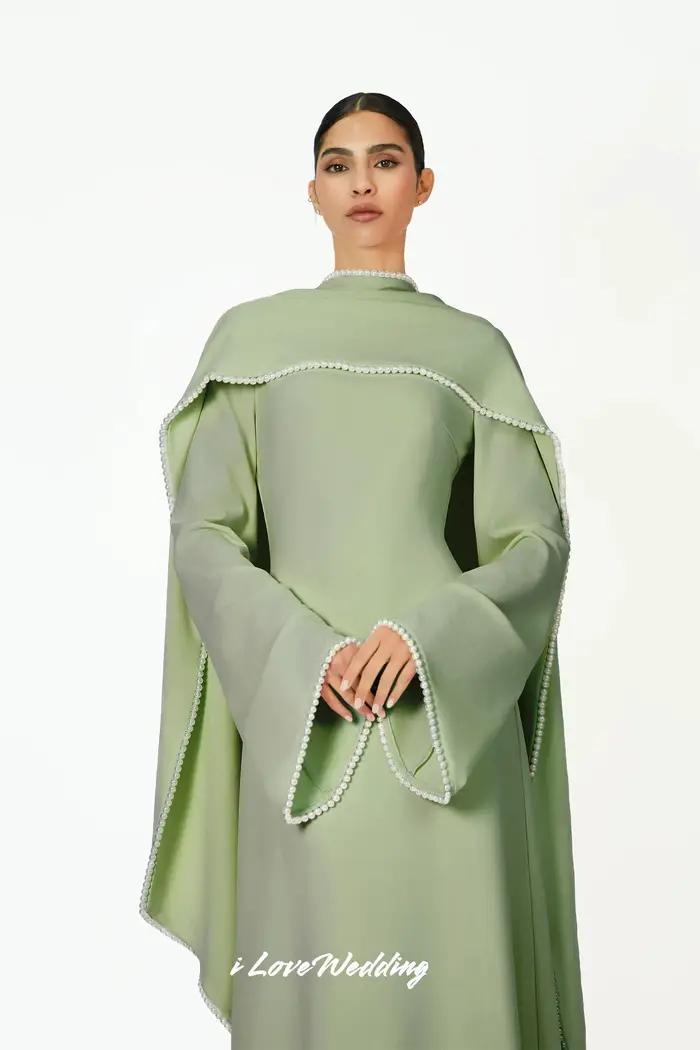 Robe de soirée en Satin vert sauge