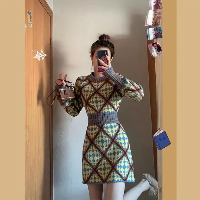 Robe tricotée automne et hiver 2025