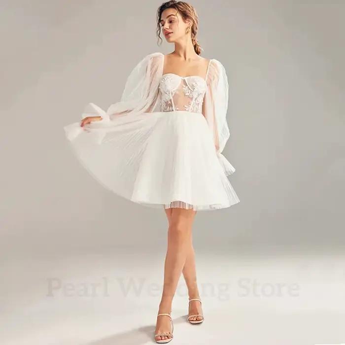Robe de mariée courte col carré lanterne manches longues dentelle Applique Tulle Sexy dos nu a-ligne