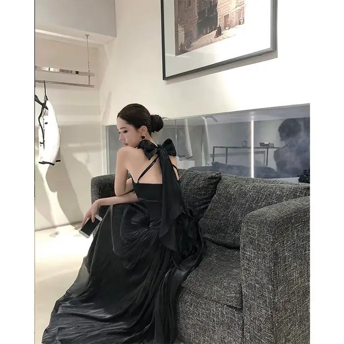 Élégant blanc licou Robe longue femmes fête bal arc noir Maxi robes mode Sexy dos nu Robe moulante O