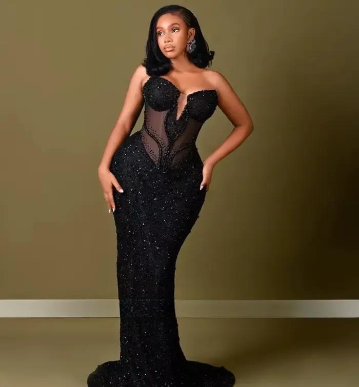 Robe de soirée noire pour femme 2026, style sirène simple, ornée de paillettes et de perles, élégant