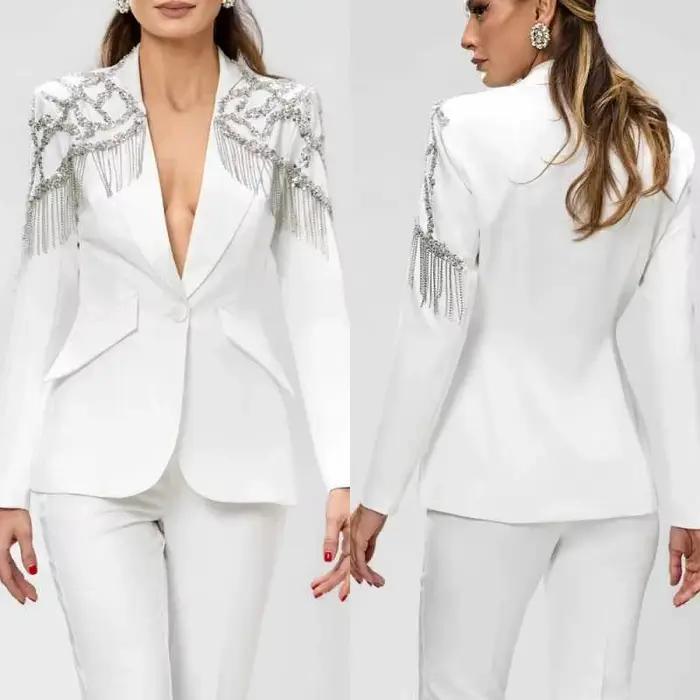 Tuxedos de mariage personnalisés pour femmes, avec perles et pompons, manches longues, pour soirée d