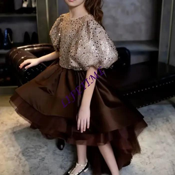 Robes de demoiselle d'honneur avec nœud marron