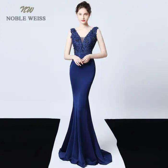 Robe de soirée en satin sirène à col en V