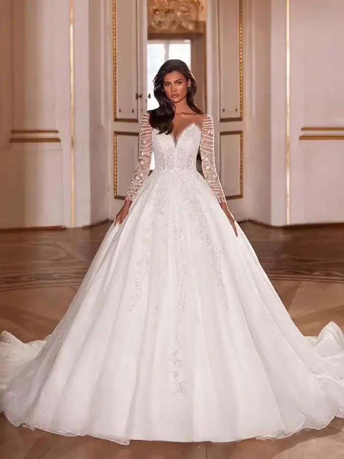 Robe De mariée luxueuse en dentelle brodée sur filet avec paillettes