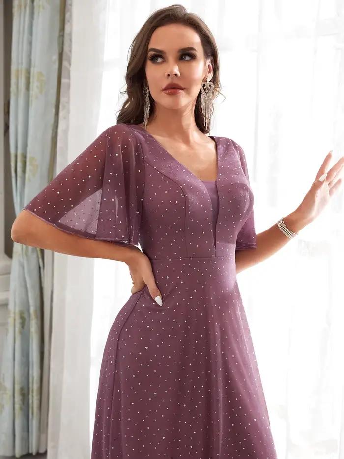 Mgiacy robe à manches courtes col en v