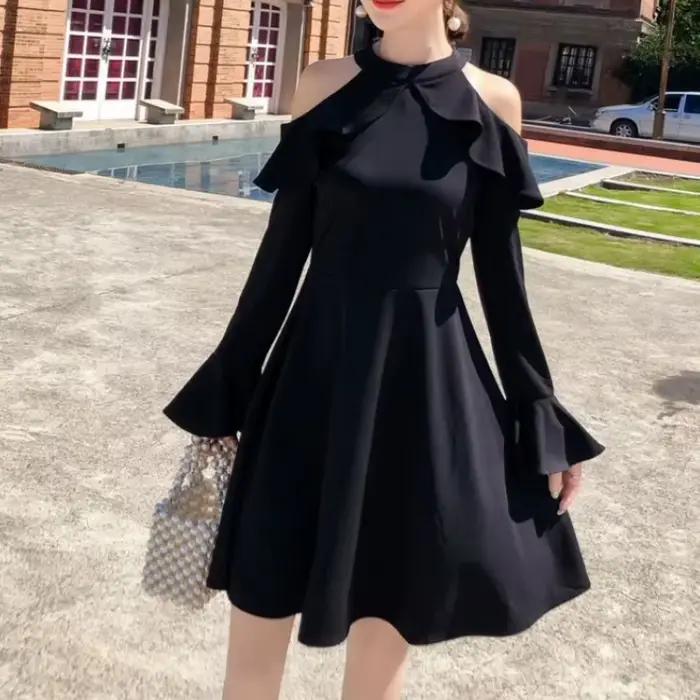 Robe noire sexy à manches longues pour femmes
