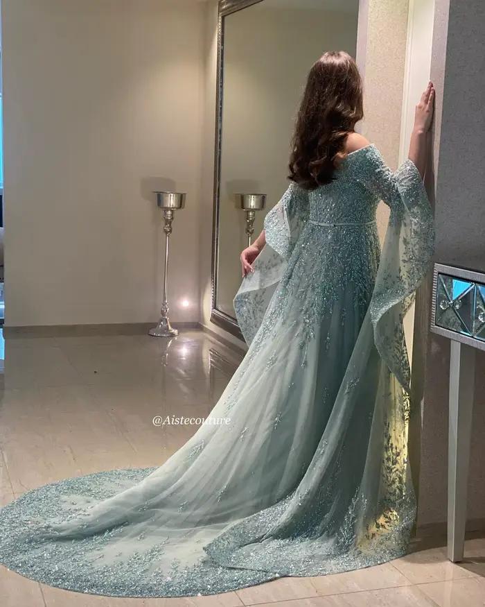 Robe de mariée exquise en organza avec train de cathédrale, col carré, décoration en cristal et paillettes, pour femmes enceintes et occasions formelles