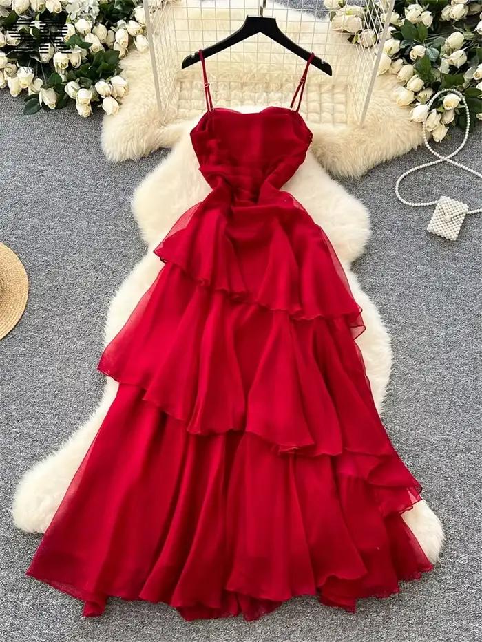 Robe de plage rouge d'été pour femmes