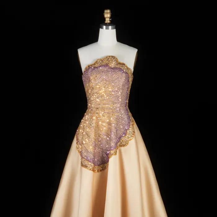 Robe de soirée trapèze sans bretelles Sharon Said Dubai Luxury Gold avec gants perlés شارون سعيد