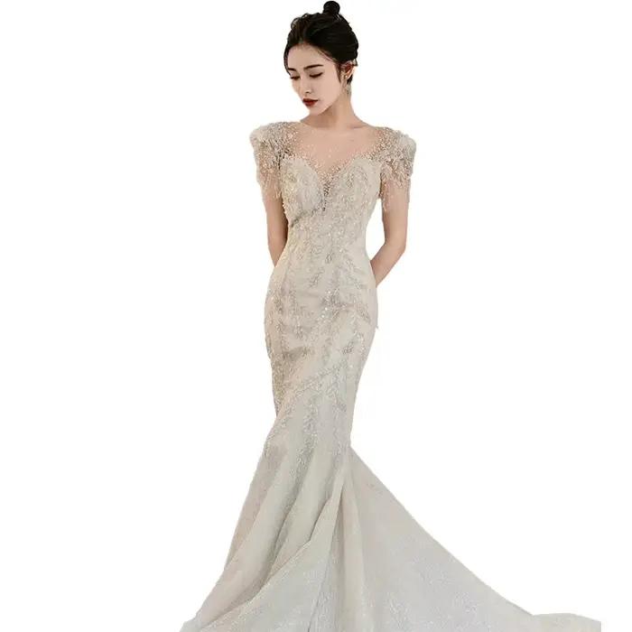 Robe de mariée en queue de poisson