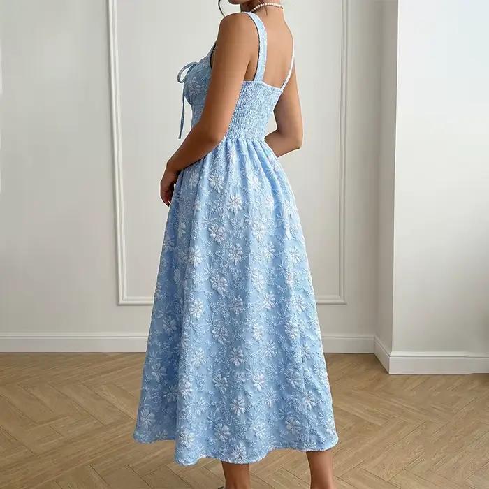 Robe mi-longue à col halter