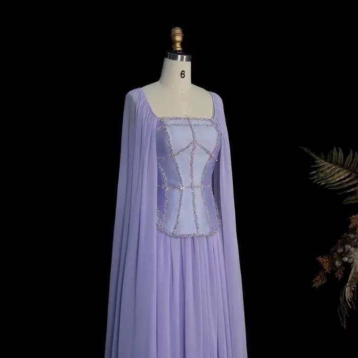 Robe de soirée longue carrée en mousseline de soie lilas de luxe Sharon Said 2026 avec manches cape pour femme