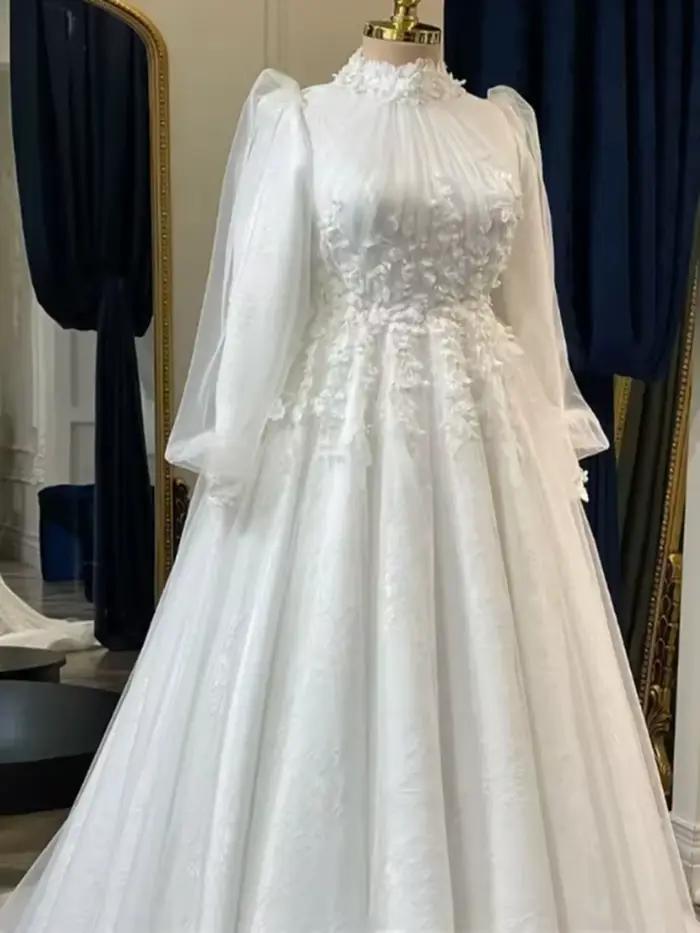 Personnalisé élégant arabe musulman 3D Floral col haut Appliques dentelle à manches longues église islamique classique
