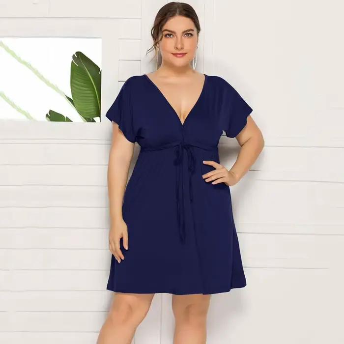 Mini robe femme, grande taille