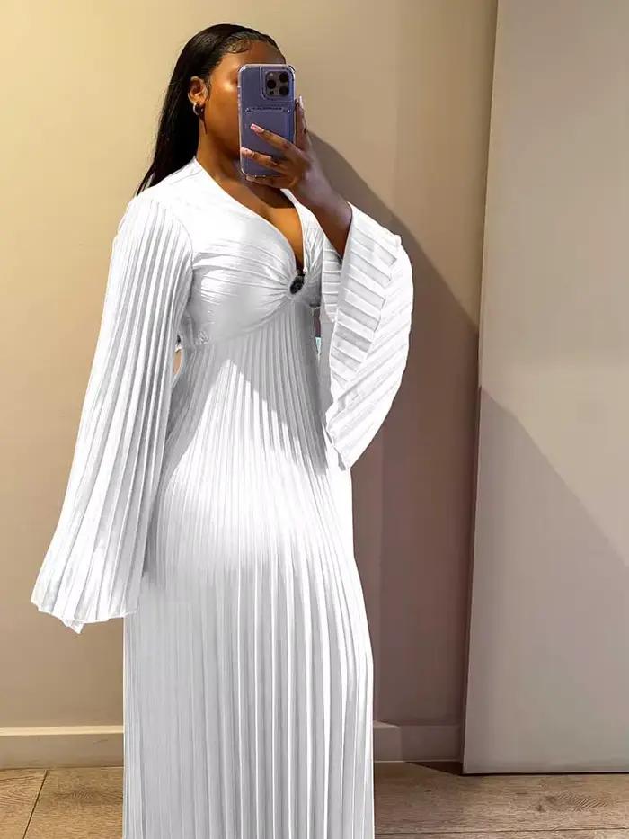 Robes grandes tailles pour femmes rondes