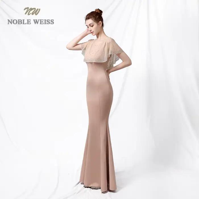 Robe de Rhlongue à col en V