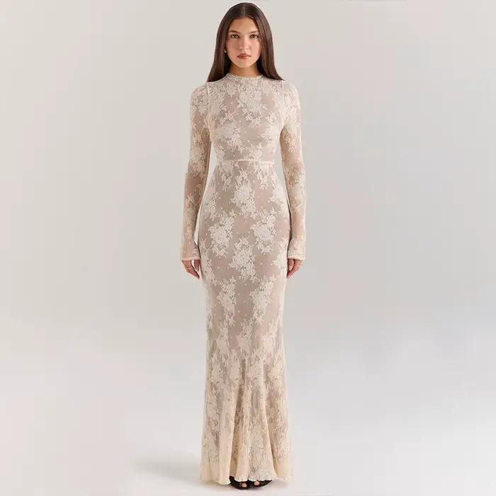 Robes moulantes grande taille pour femme
