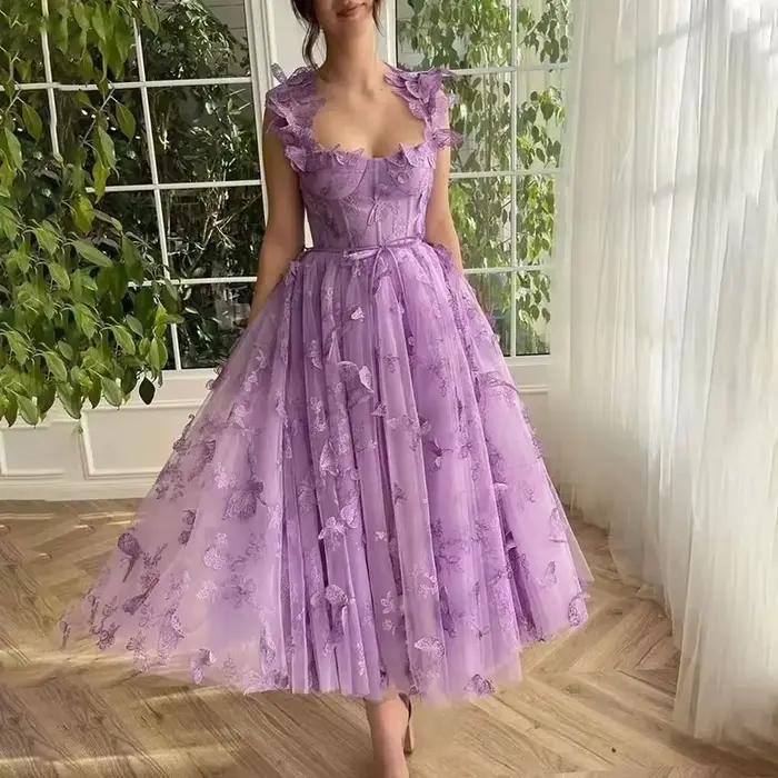 Robe sans manches en polyester avec dentelle pour femmes, silhouette fluide, col en V, disponible en plusieurs couleurs pour toutes les occasions estivales