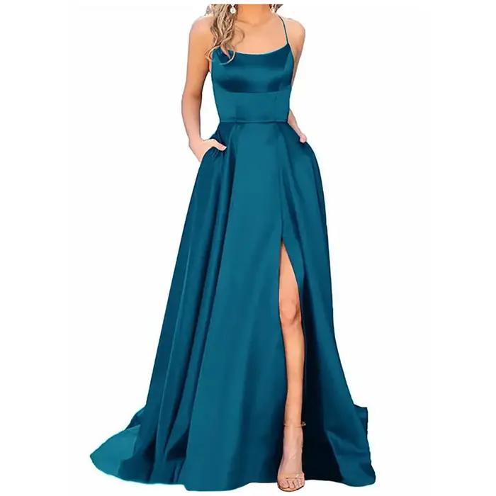 Robe de demoiselle d'honneur bleu marine pour mariages