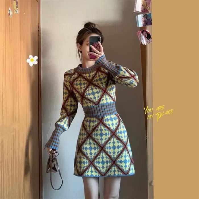 Robe tricotée automne et hiver 2025