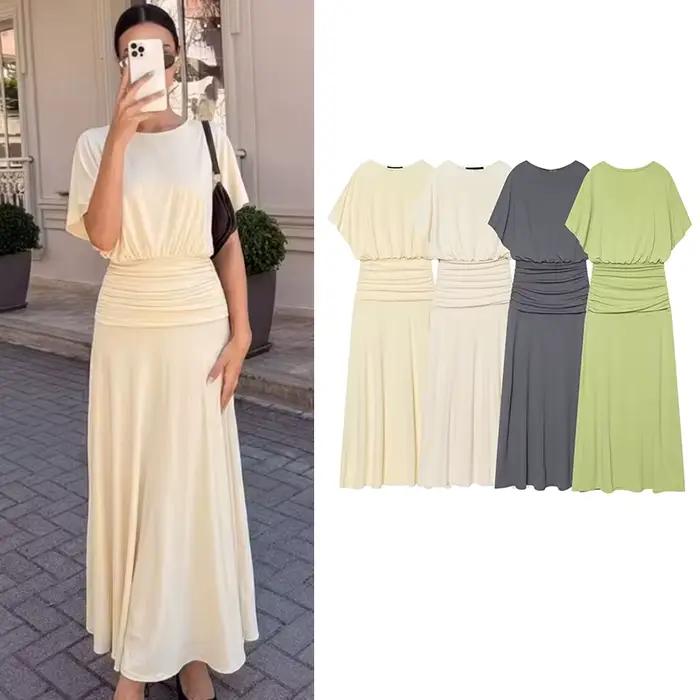 Robe longue élégante et ajustée pour femme