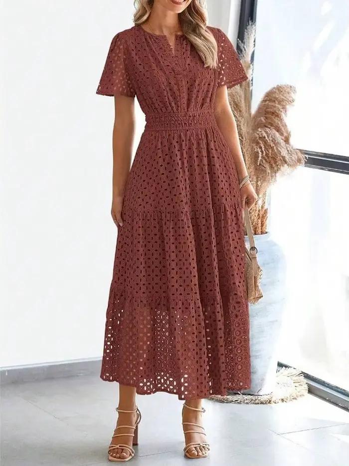 Robe midi pour femme, chic et polyvalente pour toutes les occasions