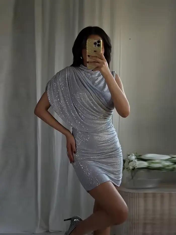 Robe courte à paillettes sans manches pour femmes