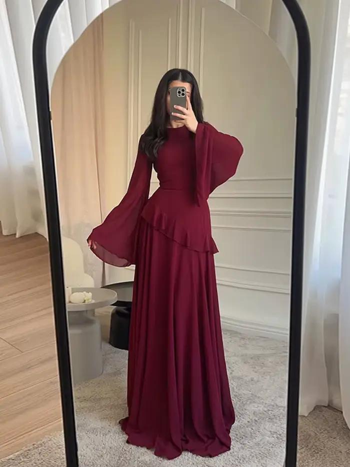 Robe longue élégante bleue en mousseline de soie à volants pour femme