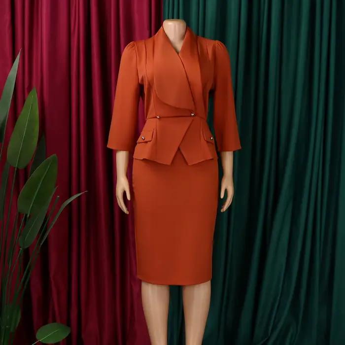 Robes de bureau élégantes pour femme