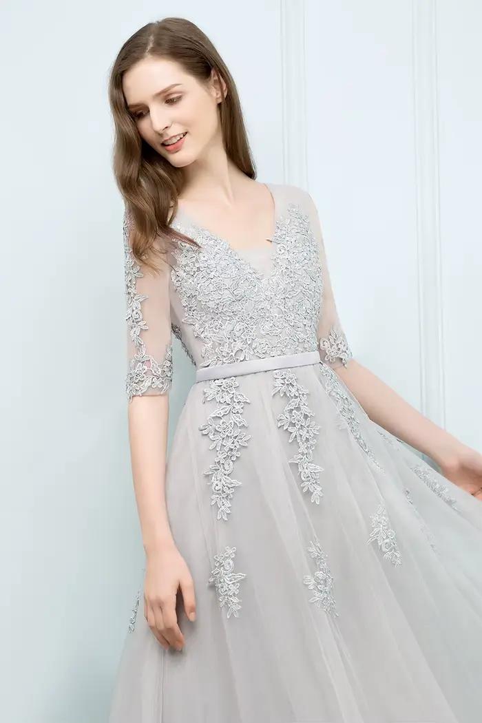Robe de soirée élégante à manches mi-longues, appliques en dentelle, col en V, dos nu, silhouette Empire pour occasions spéciales et soirées officielles