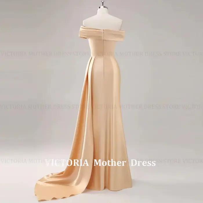 Robes de mariée/marié modernes en satin personnalisées VICTORIA 2026