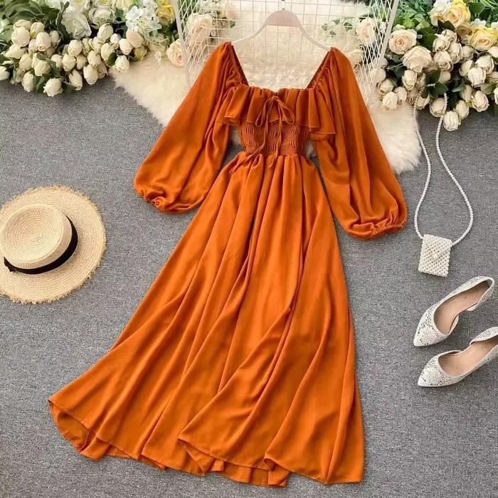 Robe maxi chic et élégante à col carré pour femmes