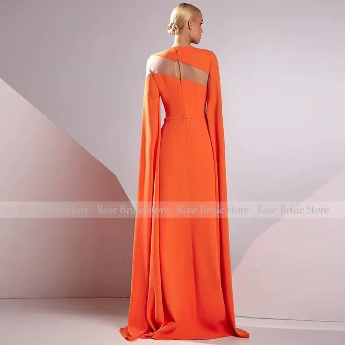 Robe d'invité de mariage en satin orange pour femmes