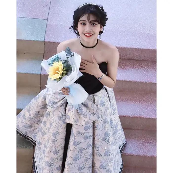 Robe de soirée sans bretelles personnalisée
