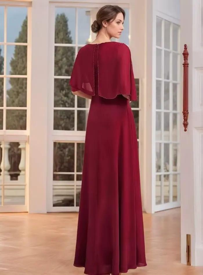 Robe de mère de la mariée élégante longue en mousseline avec soutien-gorge intégré pour occasions spéciales et cérémonies de mariage
