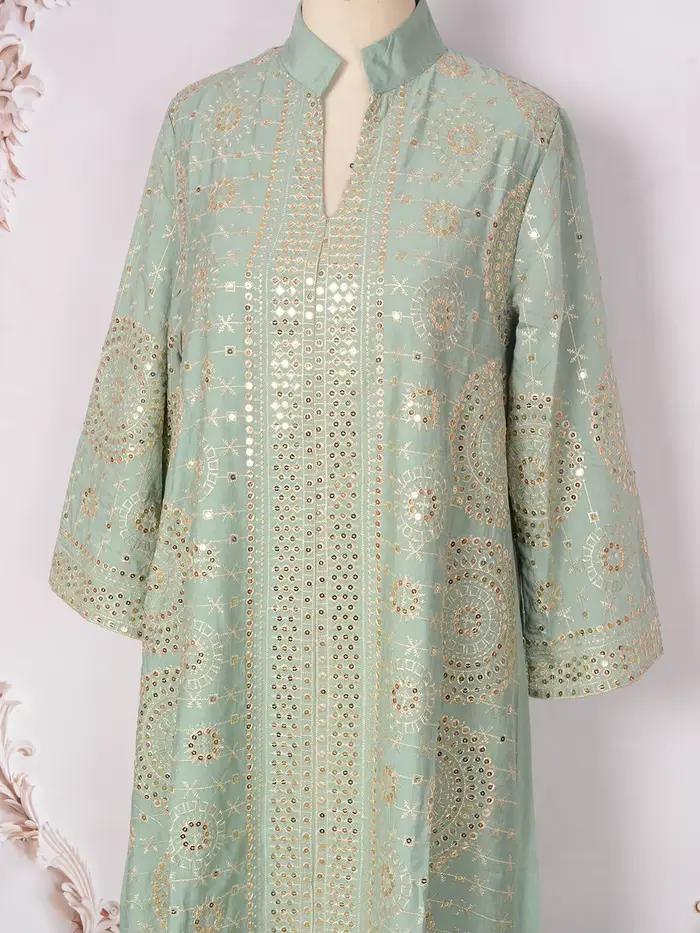 Robe musulmane brodée pour femmes