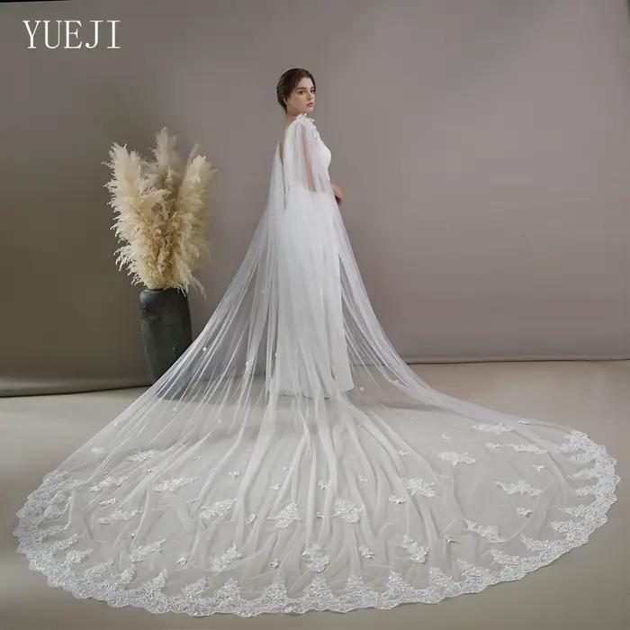 Cape traînante de style dentelle de mariage cathédrale YUEJI avec dos en forme de V