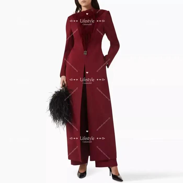 Robes de soirée personnalisées bordeaux avec volants en tulle