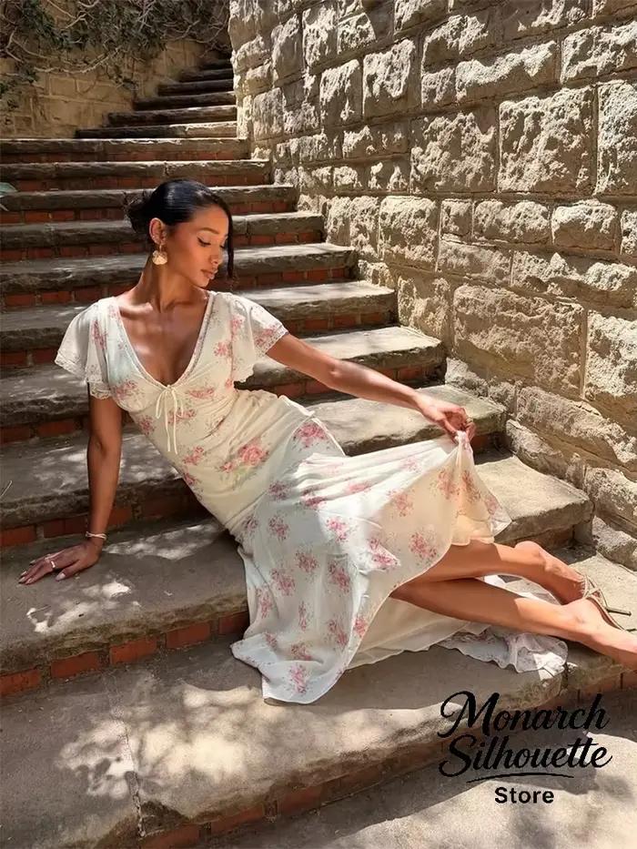 Robe longue plissée à manches volantées imprimé floral chic pour femme style urbain et occasions spéciales