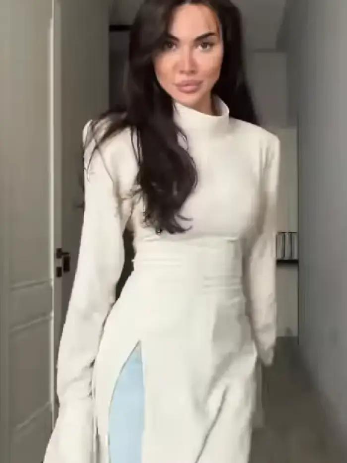 Robe longue élégante pour femme à col montant et manches longues