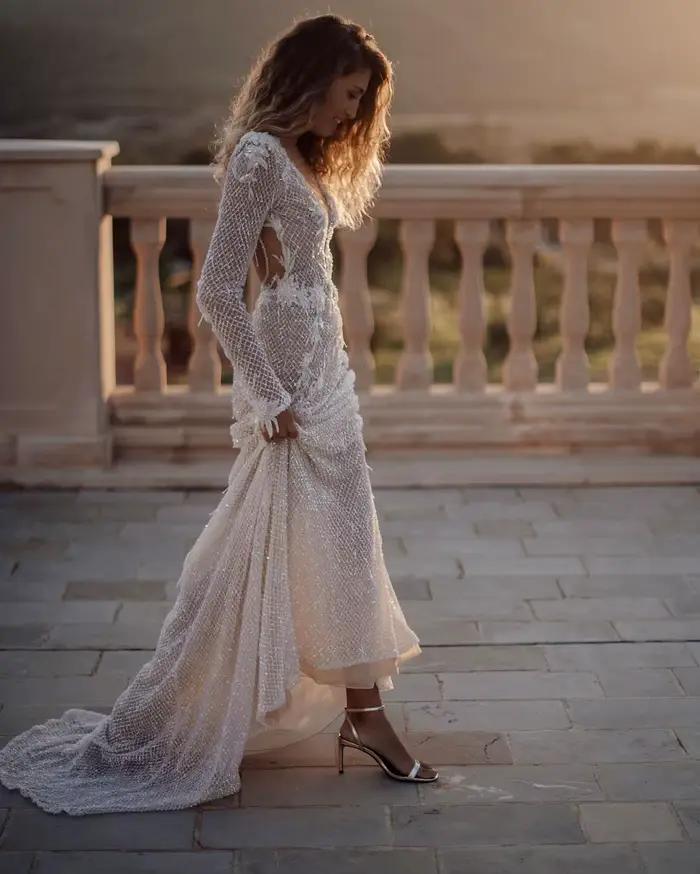 Robe de Mariée Personnalisée en Dentelle Ajourée