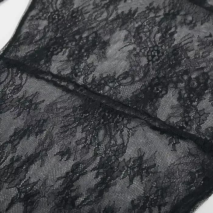 Robe de soirée en dentelle